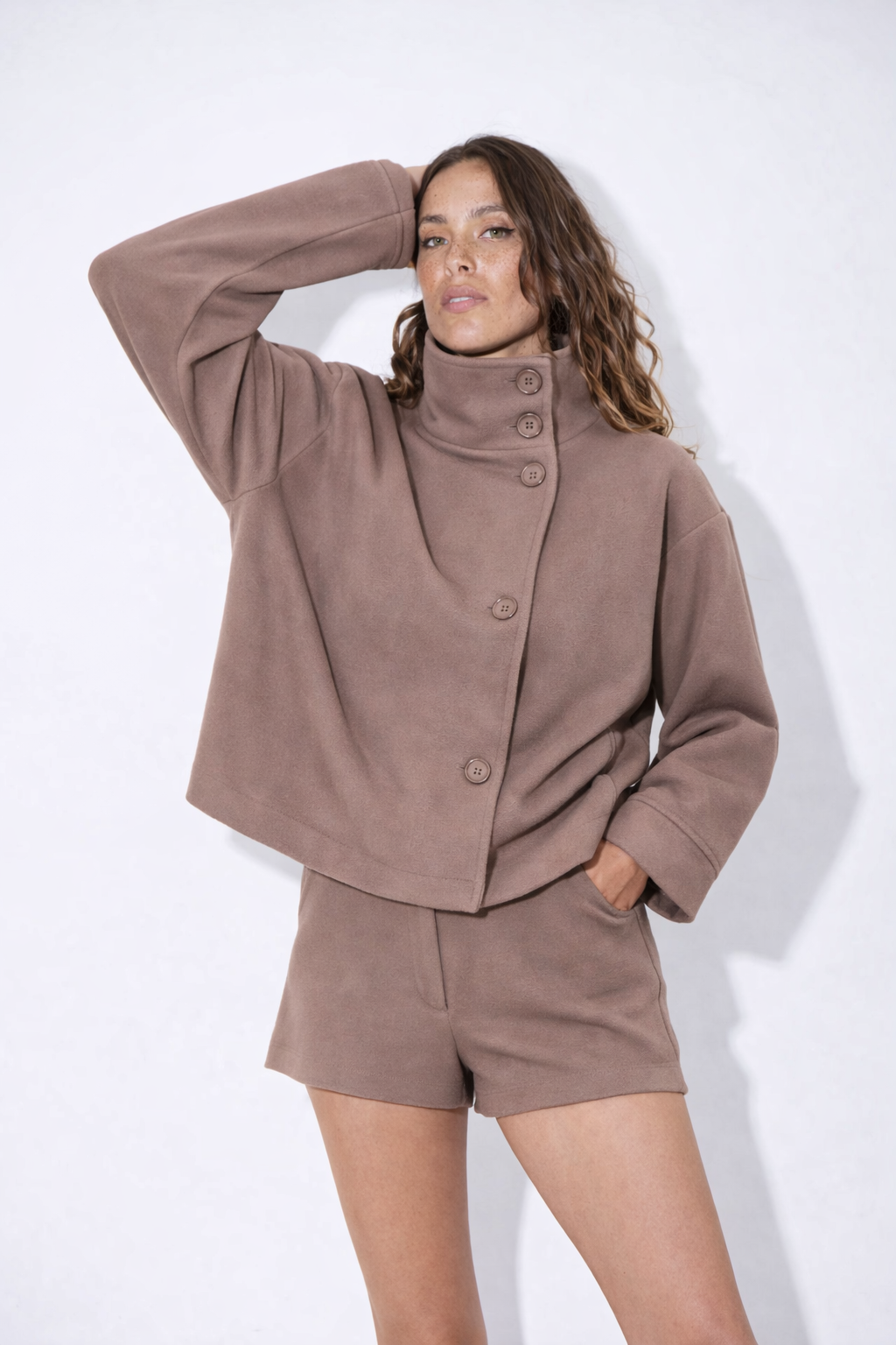Trench coat high collar